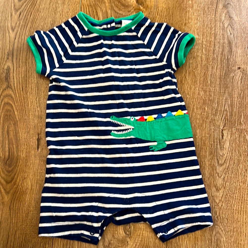 Baby Boden - Crocodile Romper - 6-12